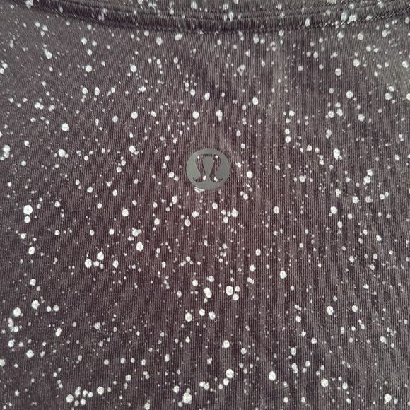 Lululemon size 6 top - Picture 3 of 3